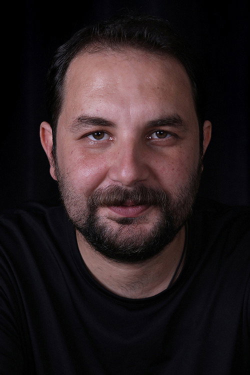 Oğuz Öztaş oyuncu fotoğrafı