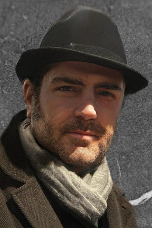 Tevfik Akbaşlı oyuncu fotoğrafı