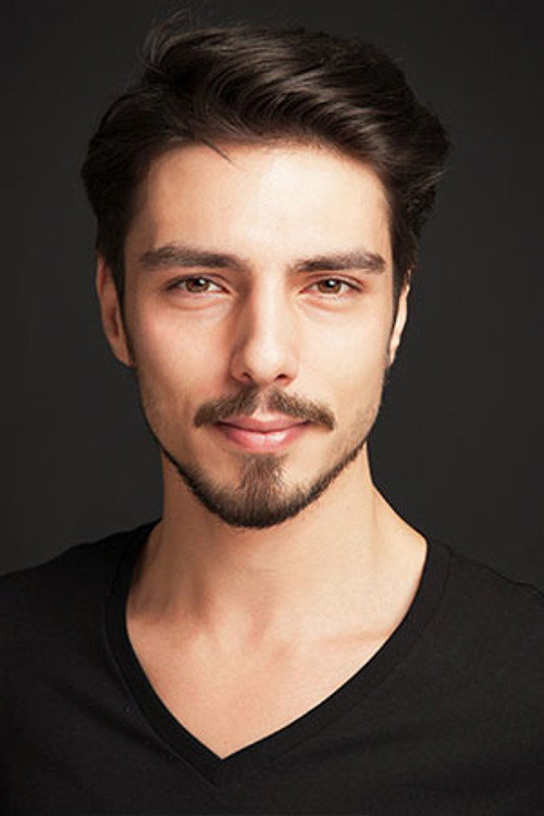 Uzay Gökhan Irmak oyuncu fotoğrafı