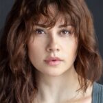 Chloe Van Landschoot oyuncu fotoğrafı