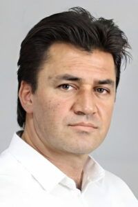 Fatih Batı Baharı Beklerken oyuncusu Fatih Batı Baharı Beklerken dizisi oyuncusu