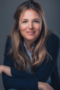 Jennifer Kydd FROM dizisi oyuncusu