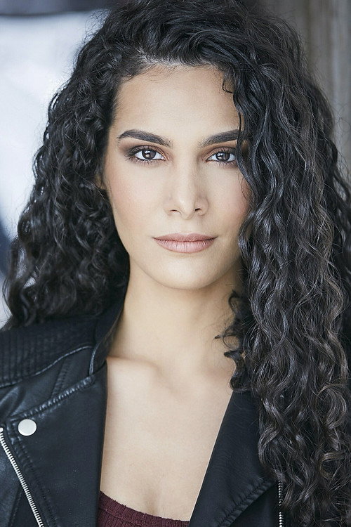 Pegah Ghafoori oyuncu fotoğrafı