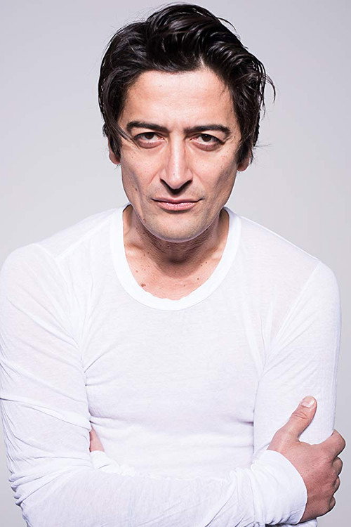 Adrian Can oyuncu fotoğrafı
