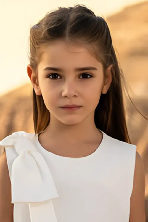 Beyza Karabacak oyuncu fotoğrafı