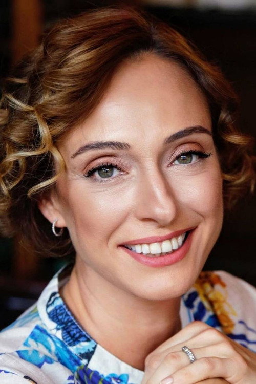 Burcu Almeman oyuncu fotoğrafı