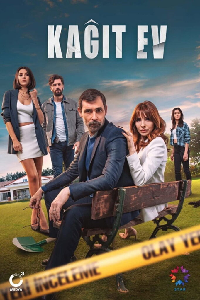 Kağıt Ev dizisi afişi
