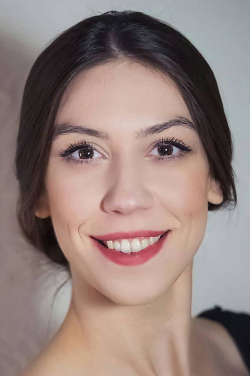 Enfal Uzel oyuncu fotoğrafı